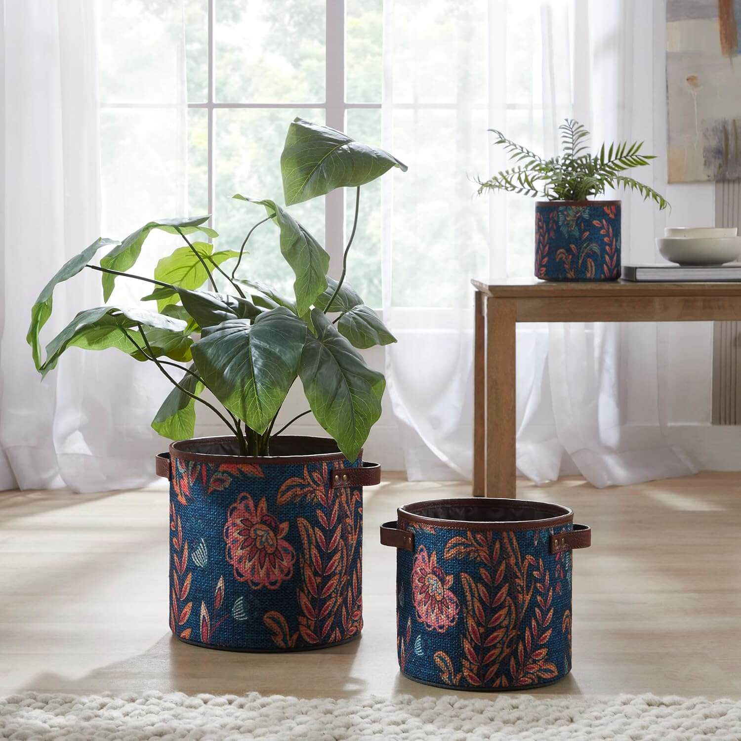 Mona B Trio of Green Elegance Amelia Transform Your Space with Our Set of 3 Stylish Planters