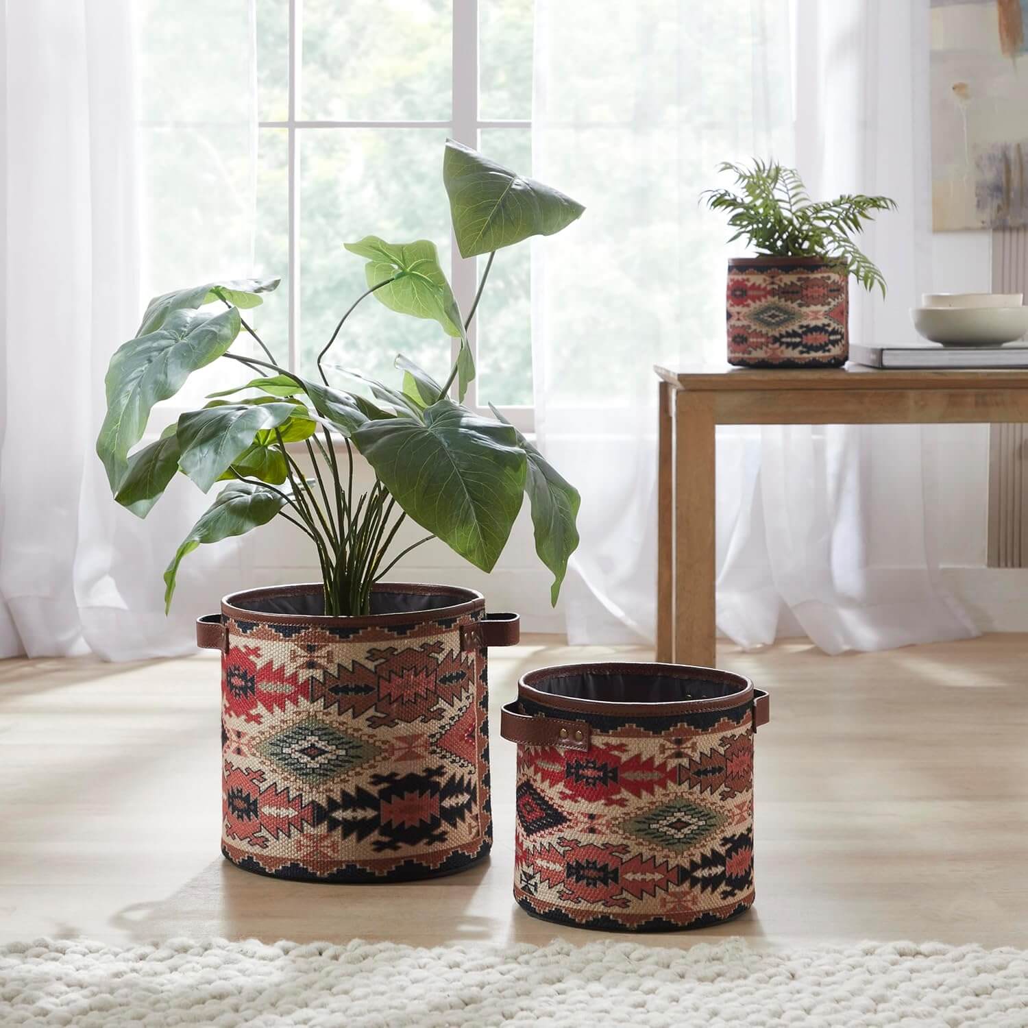 Mona B Trio of Green Elegance Jules Transform Your Space with Our Set of 3 Stylish Planters