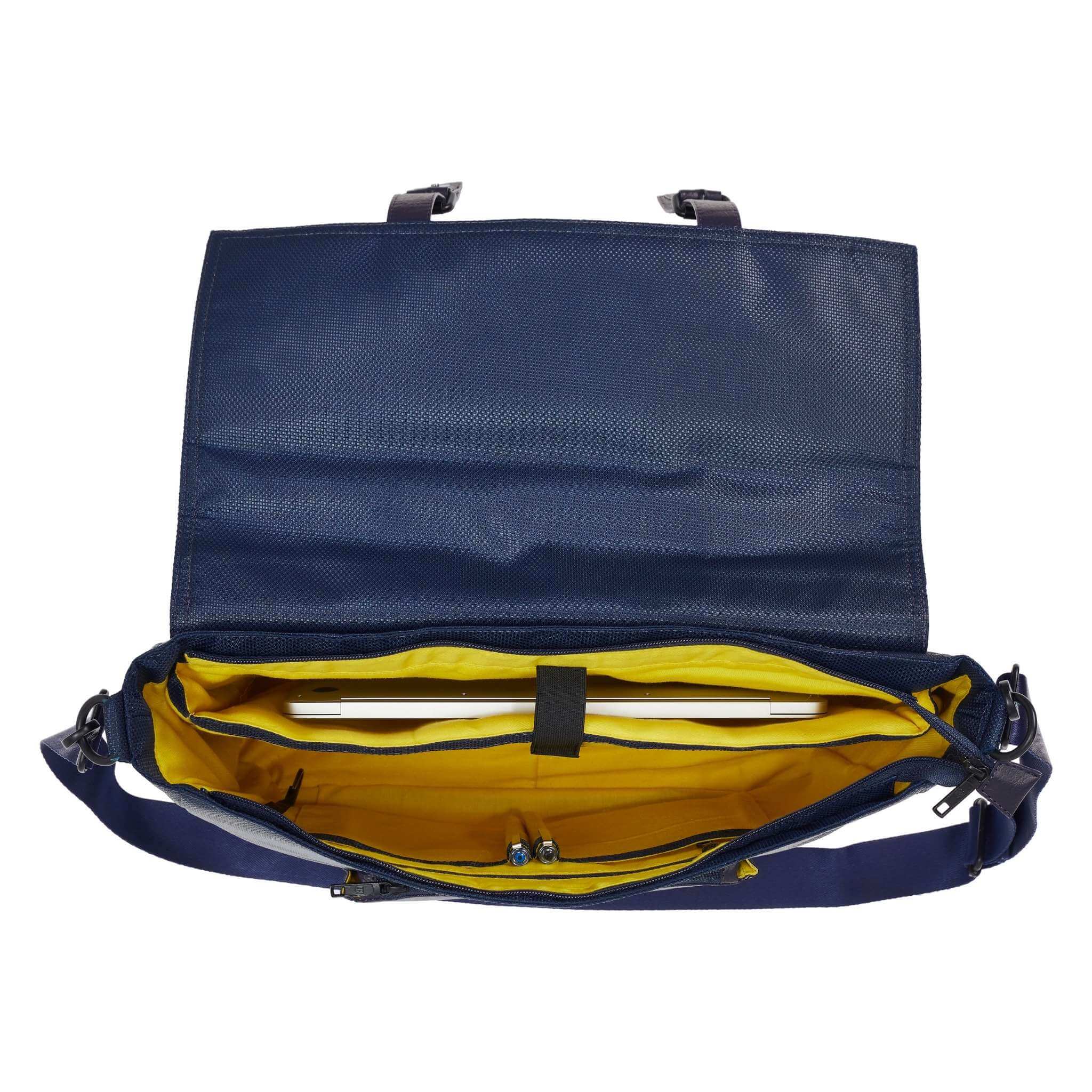 Mona B - Rearden Messenger - RP-400 NAV