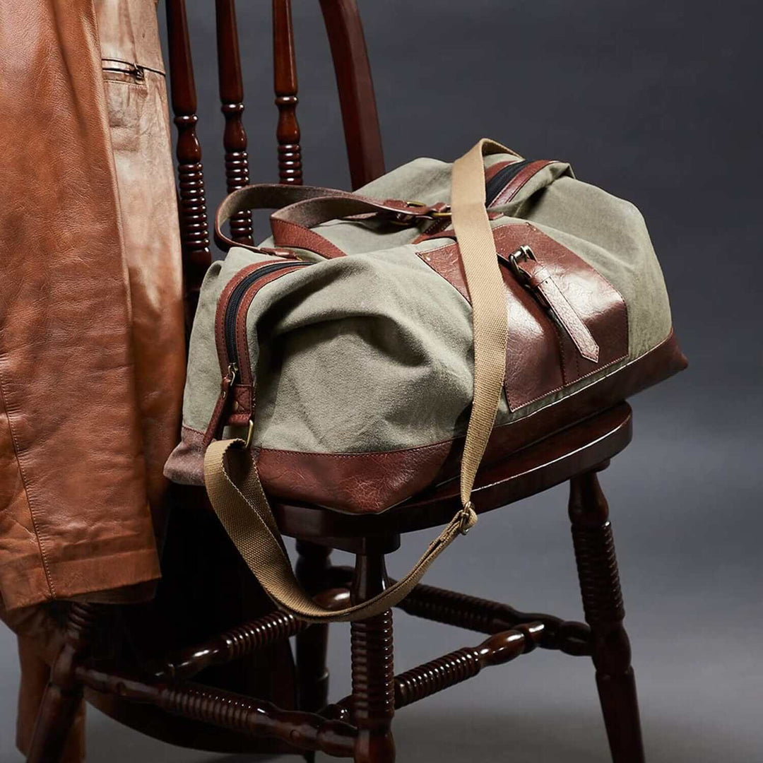 Canvas gym hotsell duffle bag