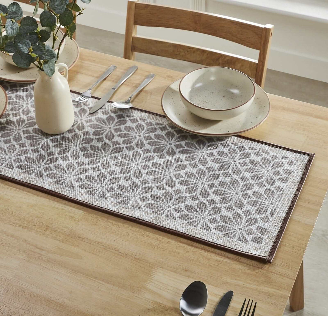 60 inch table clearance runner